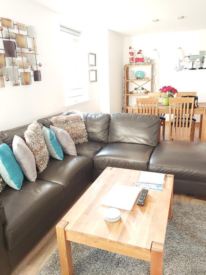 Inverness City Centre Apartment With Elevator And Google Chromecast Eksteriør bilde